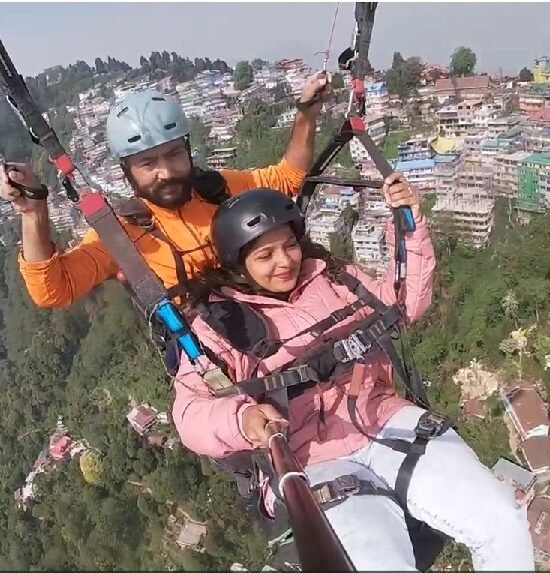 Paragliding In Dobhi Manali